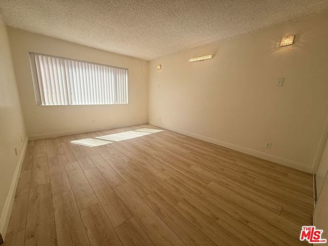 5651 Sumner Way 310, Culver City, CA 90230