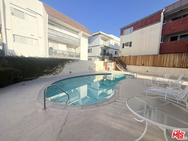 5651 Sumner Way 310, Culver City, CA 90230