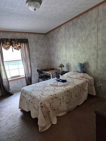 18 Tripp Lane, Alstead, NH 03602