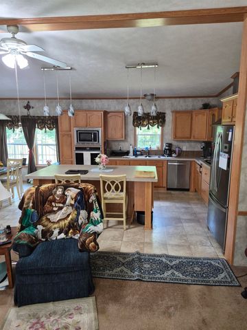 18 Tripp Lane, Alstead, NH 03602