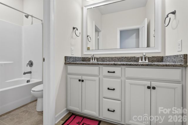 8224 Cornhill Avenue, Charlotte, NC 28277