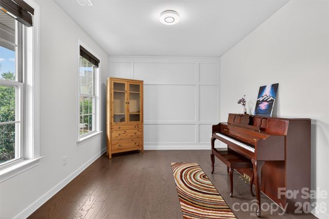 8224 Cornhill Avenue, Charlotte, NC 28277