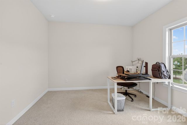 8224 Cornhill Avenue, Charlotte, NC 28277