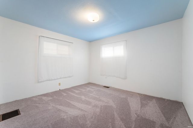 617 W 15th Street, Muncie, IN 47302