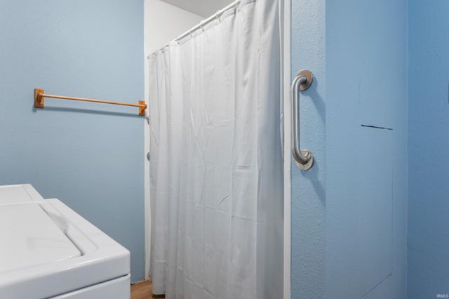 617 W 15th Street, Muncie, IN 47302