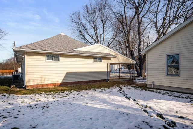 617 W 15th Street, Muncie, IN 47302