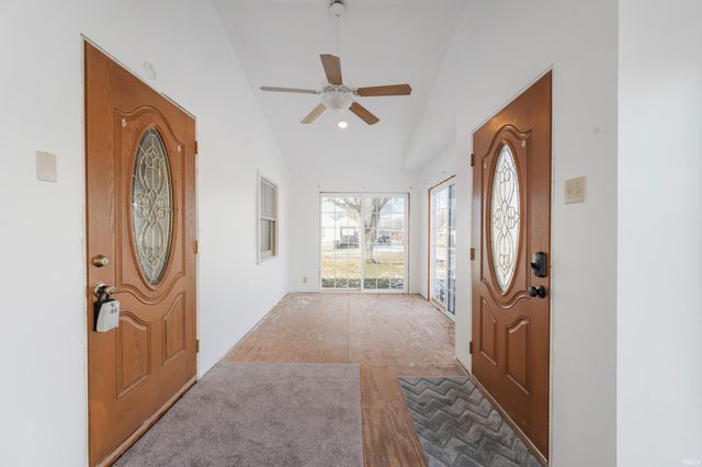 617 W 15th Street, Muncie, IN 47302