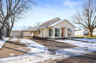 617 W 15th Street, Muncie, IN 47302