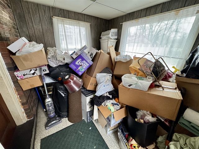 9922 Yorkshire Road, Detroit, MI 48224