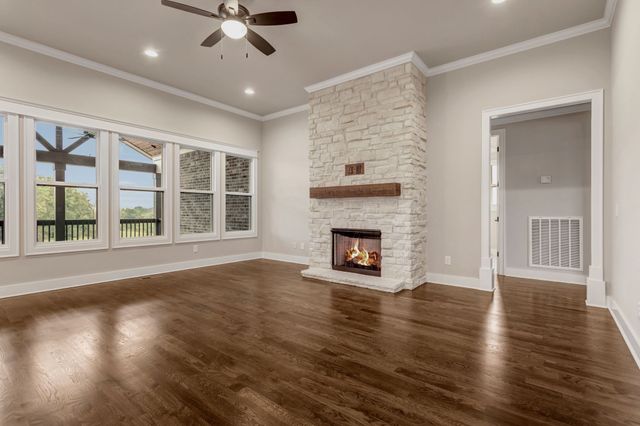 1597 John Sharp Rd, Spring Hill, TN 37174