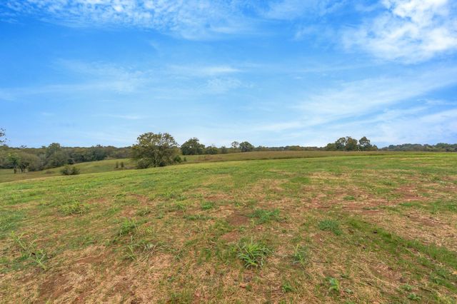 1597 John Sharp Rd, Spring Hill, TN 37174