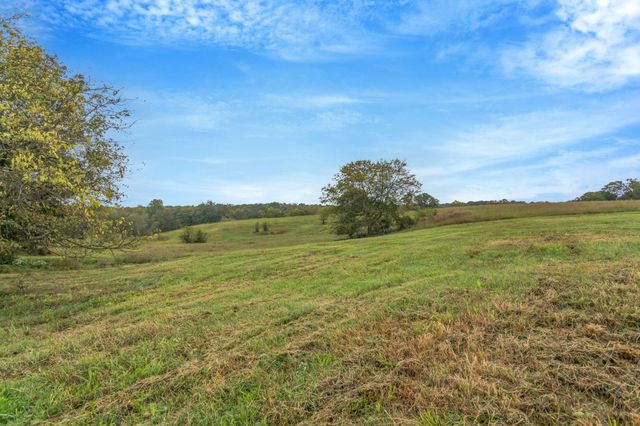 1597 John Sharp Rd, Spring Hill, TN 37174