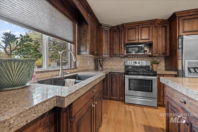 5757 S Cole Rd, Boise, ID 83709