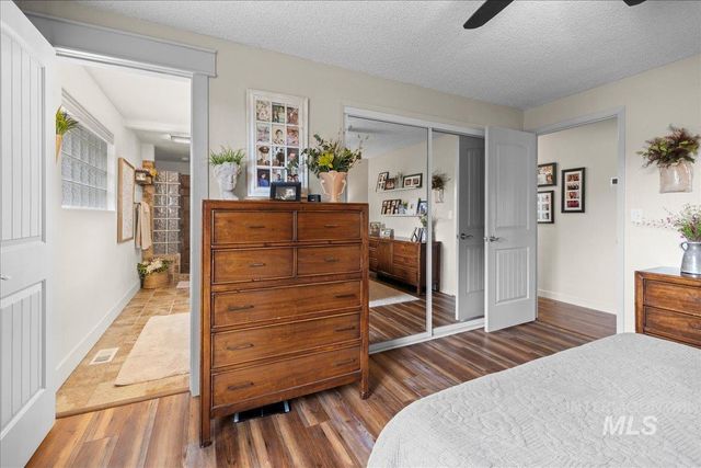 5757 S Cole Rd, Boise, ID 83709