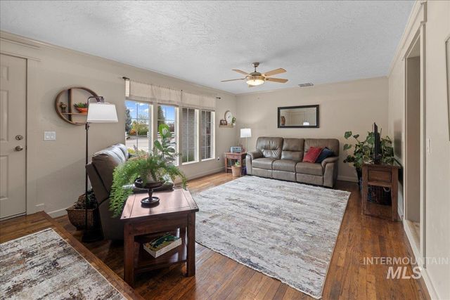 5757 S Cole Rd, Boise, ID 83709