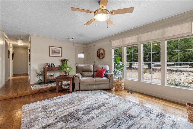 5757 S Cole Rd, Boise, ID 83709