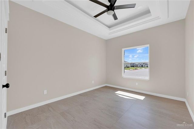 2209 N Gaytan Avenue, Edinburg, TX 78542