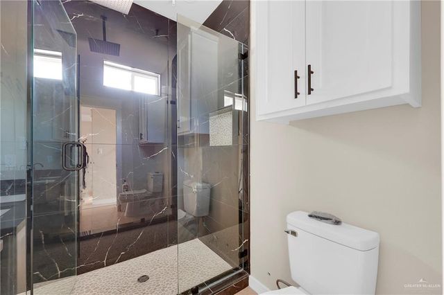 2209 N Gaytan Avenue, Edinburg, TX 78542