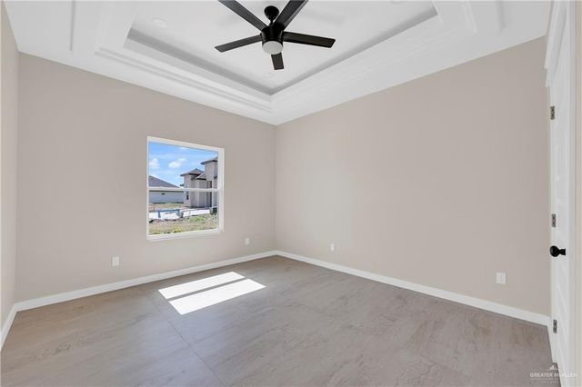 2209 N Gaytan Avenue, Edinburg, TX 78542