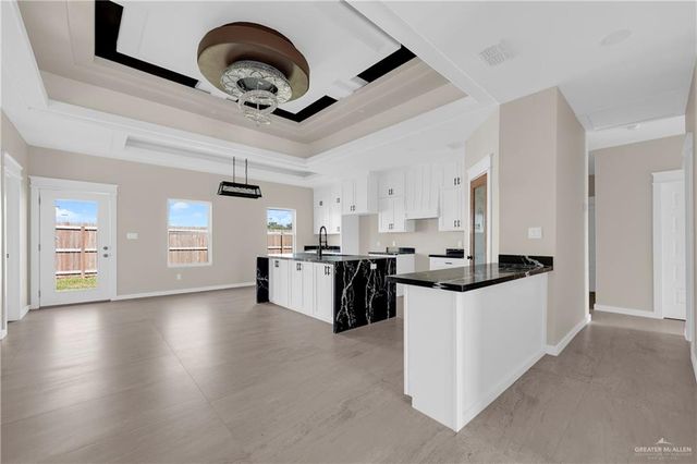 2209 N Gaytan Avenue, Edinburg, TX 78542