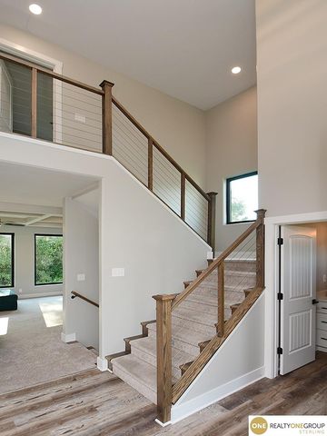 8215 N 166th Street, Bennington, NE 68007