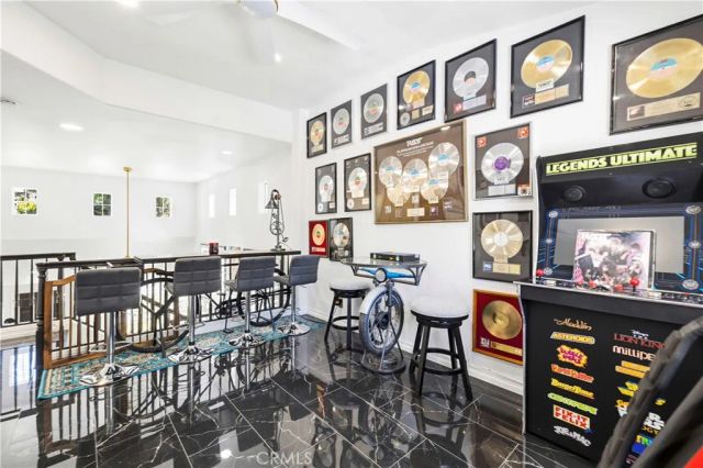 23233 Sageview Court, Valencia, CA 91354