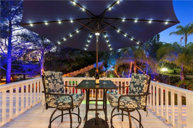 23233 Sageview Court, Valencia, CA 91354