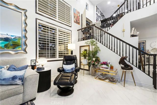 23233 Sageview Court, Valencia, CA 91354