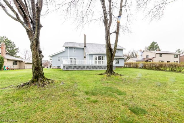 25235 Penshurst Drive, Beachwood, OH 44122