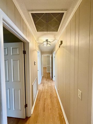 1305 Sussex Court, Dothan, AL 36303