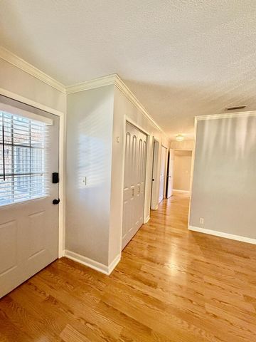 1305 Sussex Court, Dothan, AL 36303
