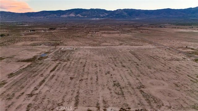 793 Locust, Lucerne Valley, CA 92356