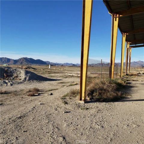 793 Locust, Lucerne Valley, CA 92356