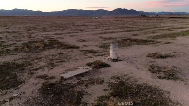 793 Locust, Lucerne Valley, CA 92356