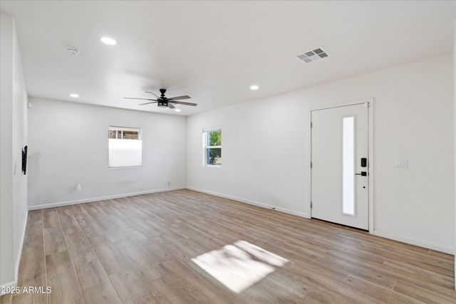 333 E Clarendon Avenue, Phoenix, AZ 85012