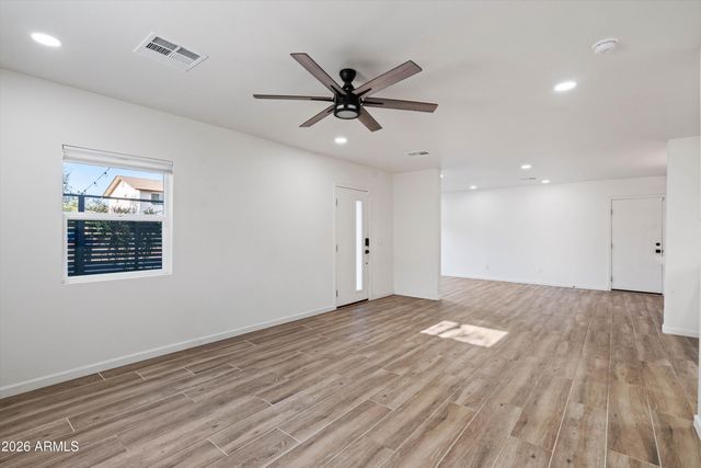333 E Clarendon Avenue, Phoenix, AZ 85012