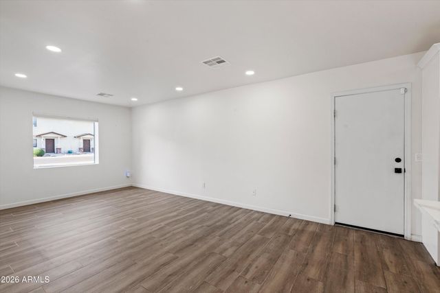 333 E Clarendon Avenue, Phoenix, AZ 85012
