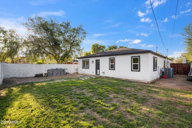 333 E Clarendon Avenue, Phoenix, AZ 85012