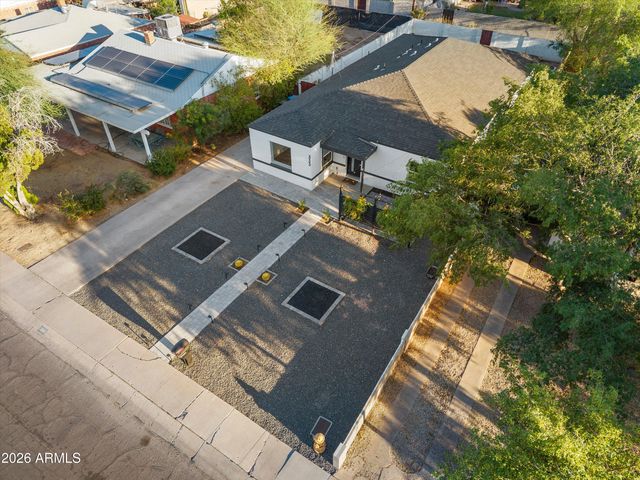 333 E Clarendon Avenue, Phoenix, AZ 85012