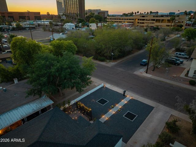 333 E Clarendon Avenue, Phoenix, AZ 85012