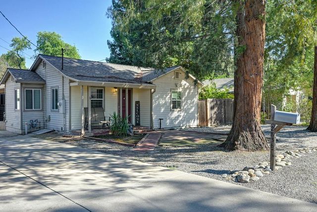 2836 Randolph Ave, Carmichael, CA 95608