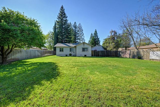 2836 Randolph Ave, Carmichael, CA 95608