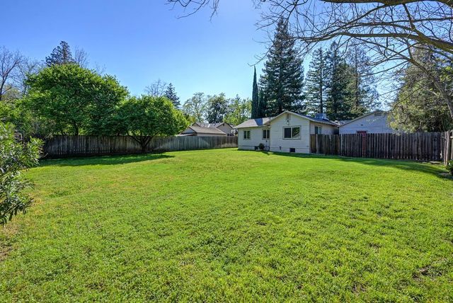 2836 Randolph Ave, Carmichael, CA 95608