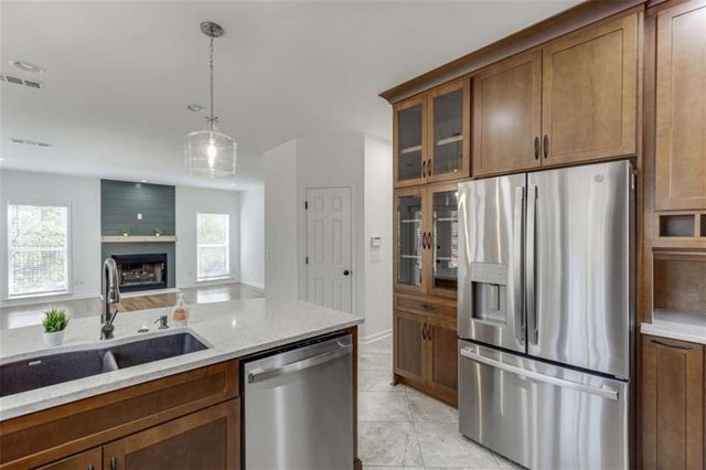 1840 Oak Tree Hollow, Alpharetta, GA 30005