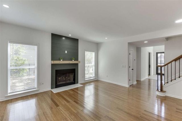 1840 Oak Tree Hollow, Alpharetta, GA 30005