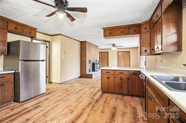 2619 Hopewell Church Road, Sherrills Ford, NC 28673