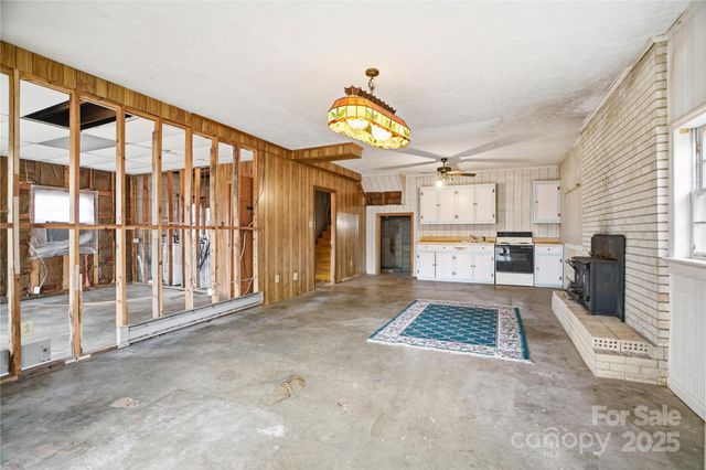 2619 Hopewell Church Road, Sherrills Ford, NC 28673