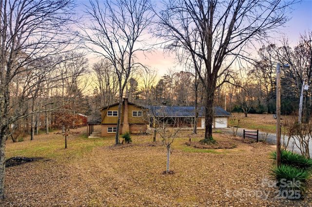 2619 Hopewell Church Road, Sherrills Ford, NC 28673