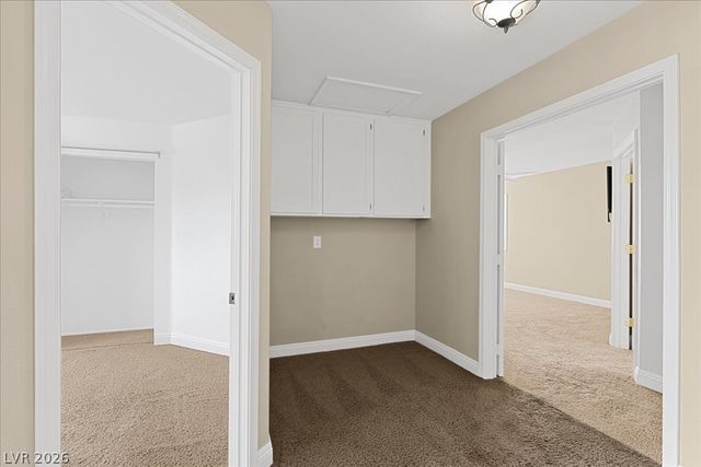2000 Silverton Drive, Henderson, NV 89074