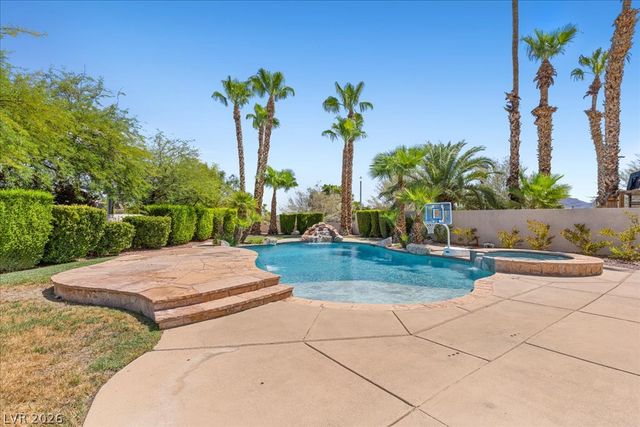2000 Silverton Drive, Henderson, NV 89074
